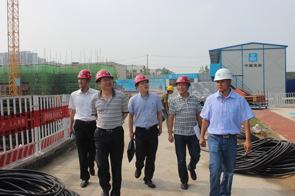 詹先豪、楊曉彬一行到濱湖項目指導(dǎo)工作