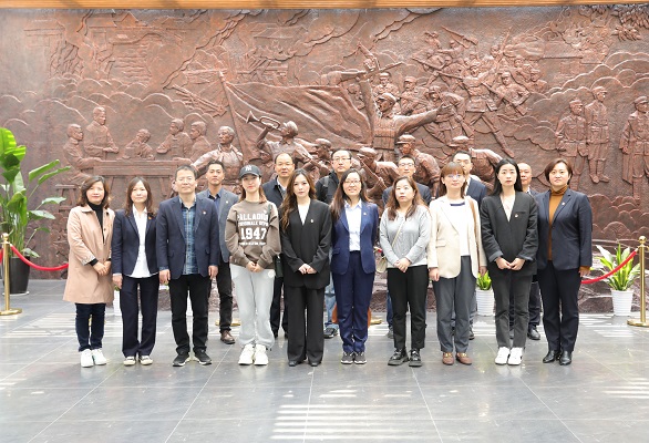 本部第一、二黨支部聯(lián)合開展主題黨日活動